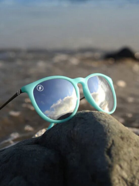 Blenders Avalon Breeze Icy Blue Frame Polarized Platinum Silver Lens Sunglasses main image 5